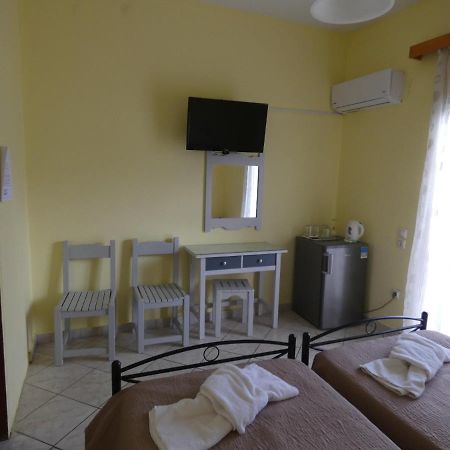 Dixtia Apartments Agios Georgios Pagon Buitenkant foto