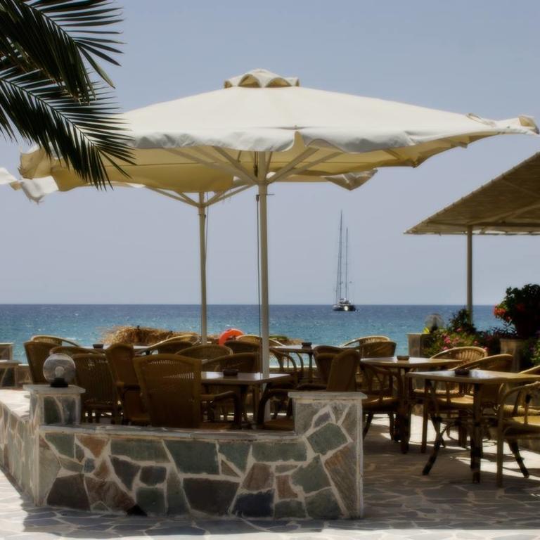 Dixtia Apartments Agios Georgios Pagon Buitenkant foto