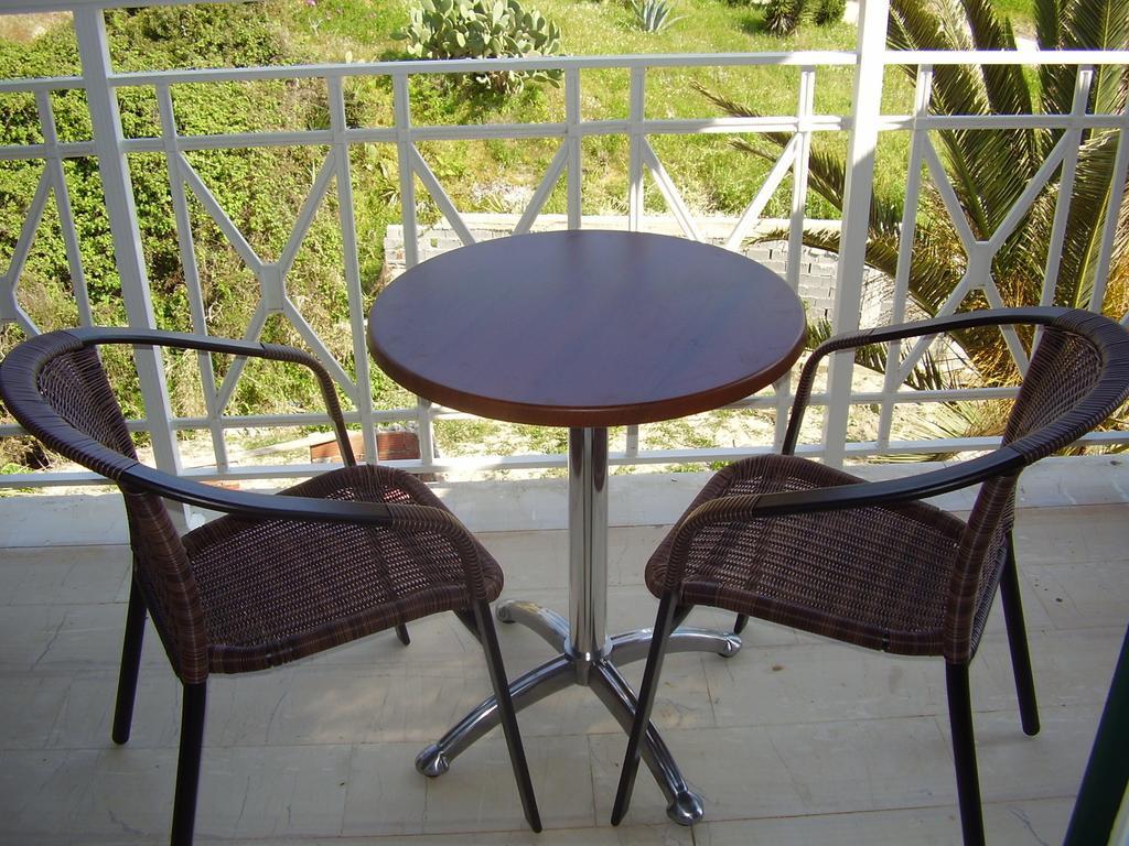 Dixtia Apartments Agios Georgios Pagon Kamer foto